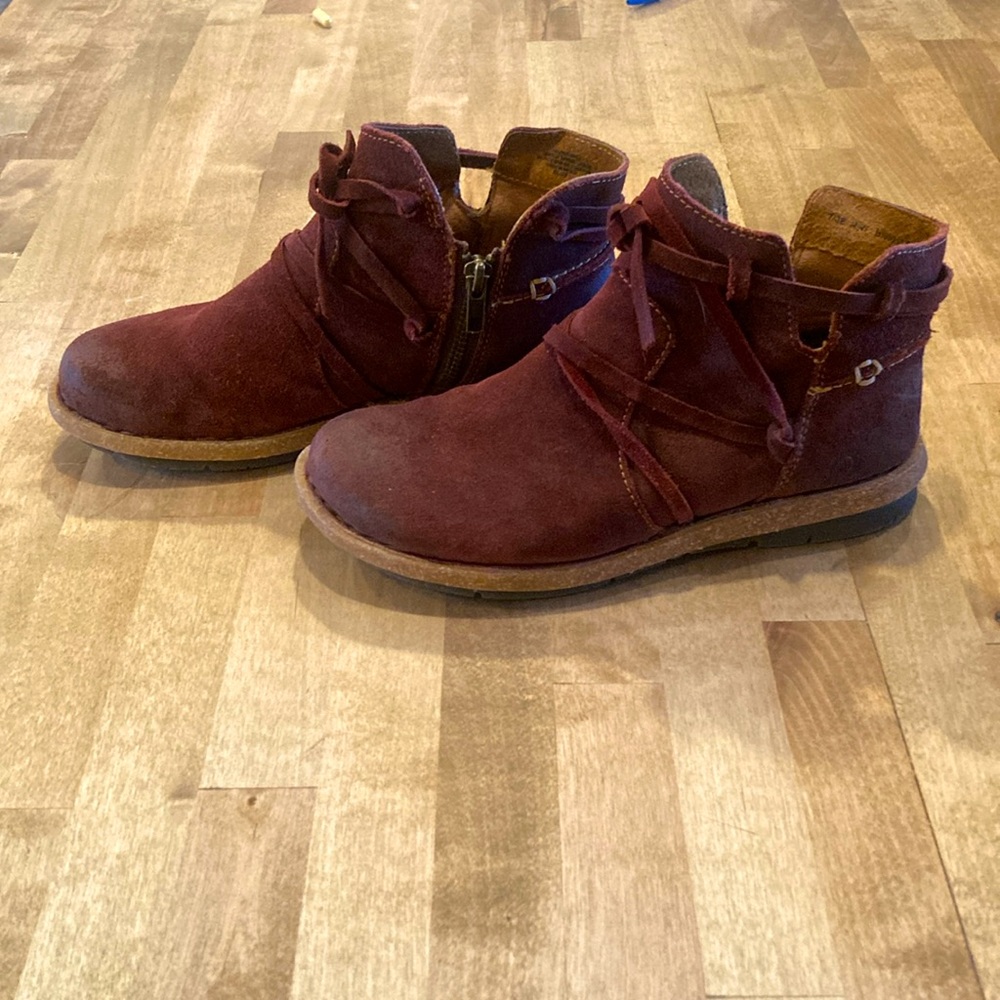 Born boots